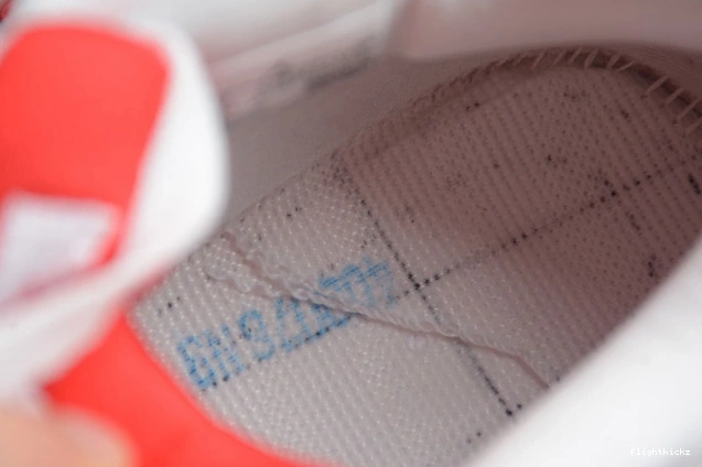 Red Jordan Metallic 4 CT8527-112 Air 1024